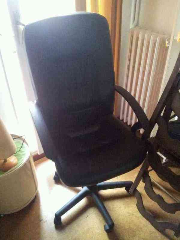 Silla de ordenador nueva