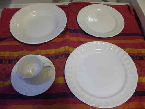 Vajilla en buen estado