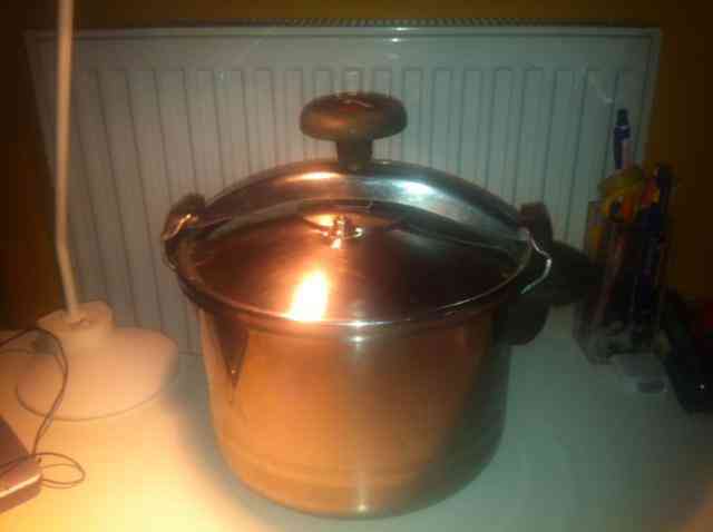 Se regala olla express de la marca magefesa