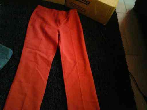 Pantalon rojo