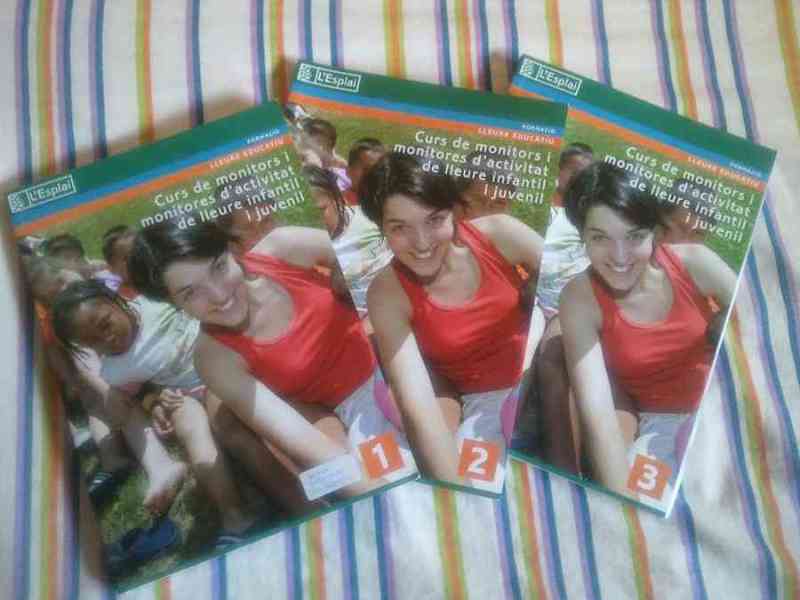 Libros de monitor de comedor