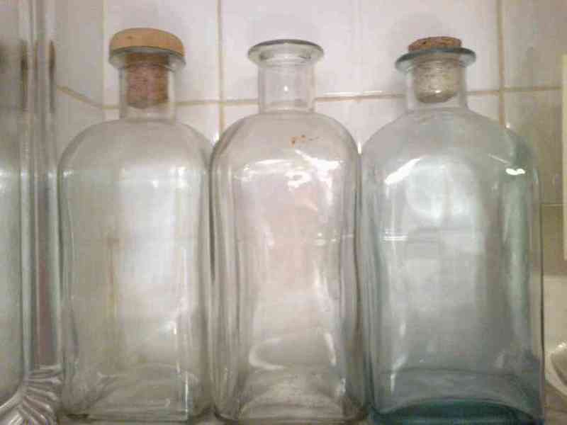 Botellas de vidrio. (reciclaje)