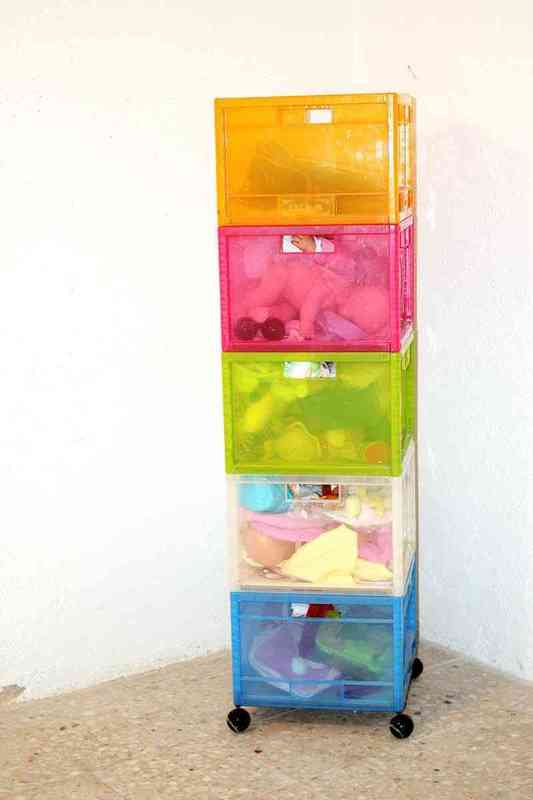 Regalo muñecas, accesorios y cajas apilables