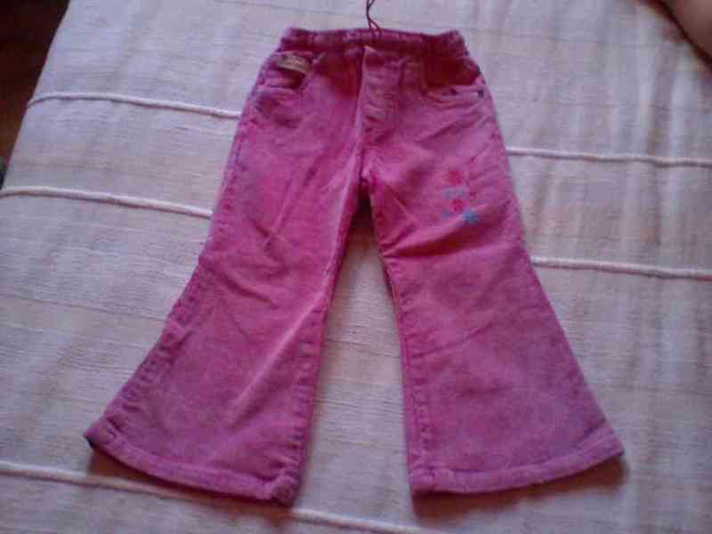 Pantalón rosa de pana talla 2 años