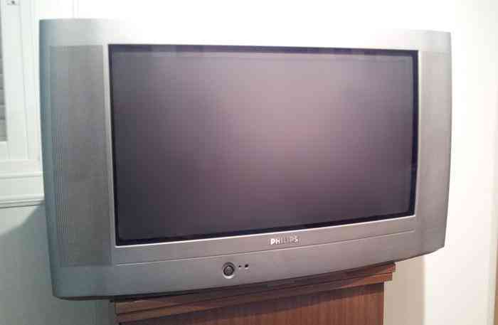 Se da televisión philips de tubo de 25'