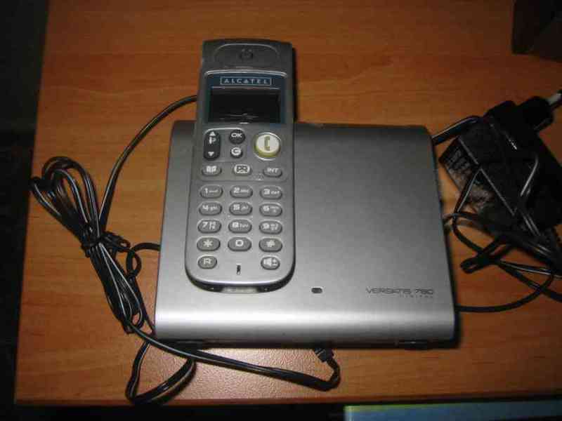 Telefono de sobremesa inhalambrico 1