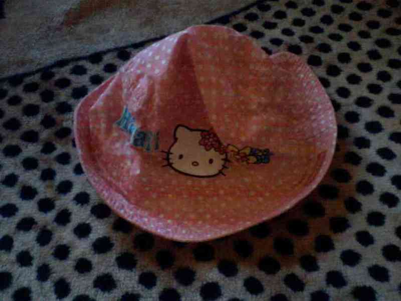 Sombrerito de kitty 6-9 meses