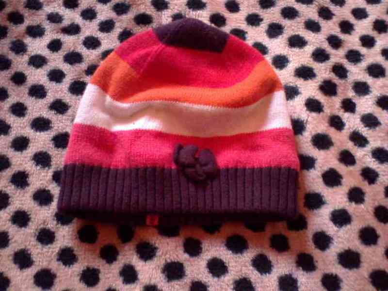 Gorro de niña 6-9 meses