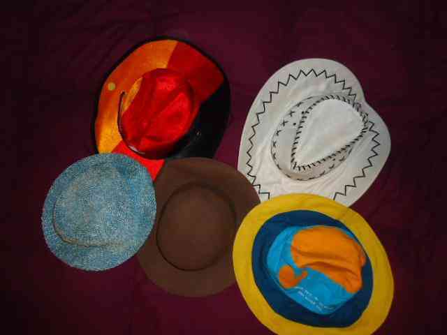 Sombreros varios