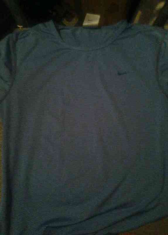 Camisa deportiva