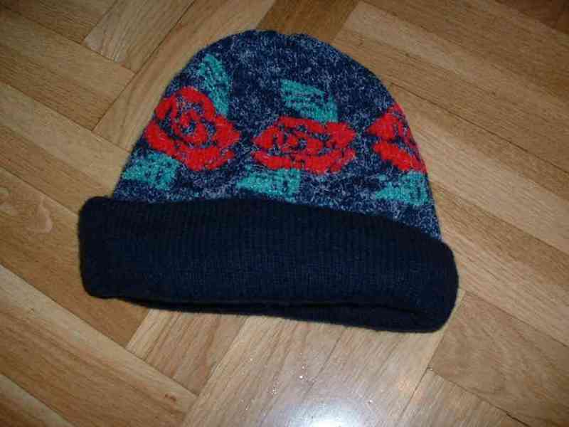 Gorrito de lana (vaneviro)