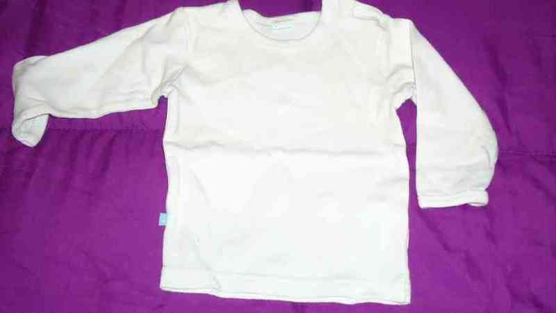 Camiseta bl t- 9 meses(misto)