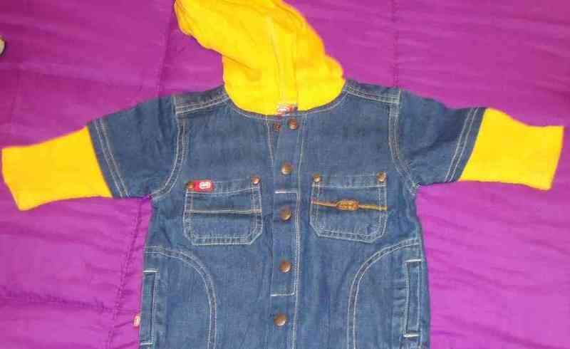 Chaqueta tejana t-6-9 meses(misto)