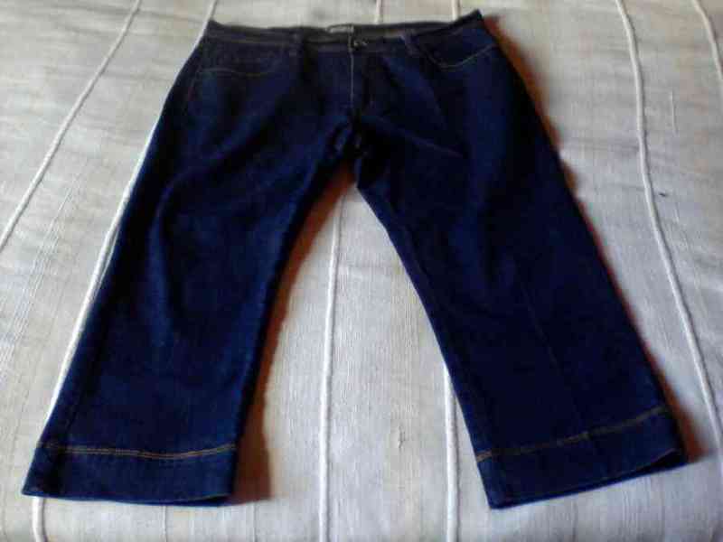 Pantalón vaquero pirata talla 44