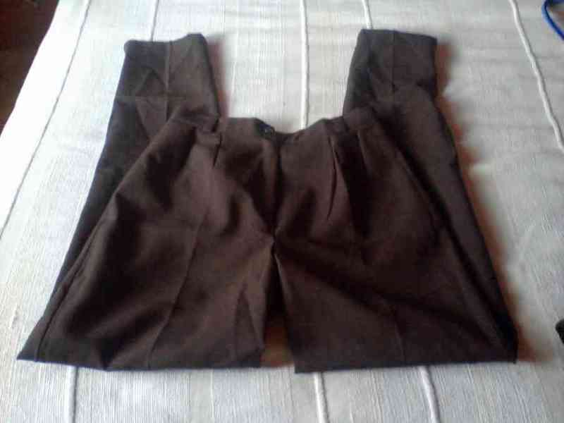 Pantalón marrón talla 38-40 (no envío)