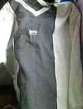 Sweter gris