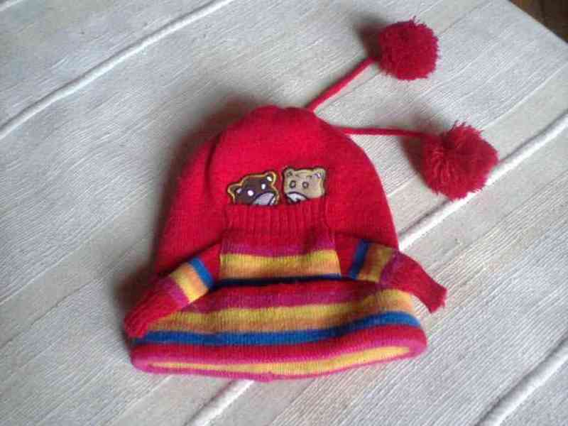 Gorro 2 años aprox. (no envío)