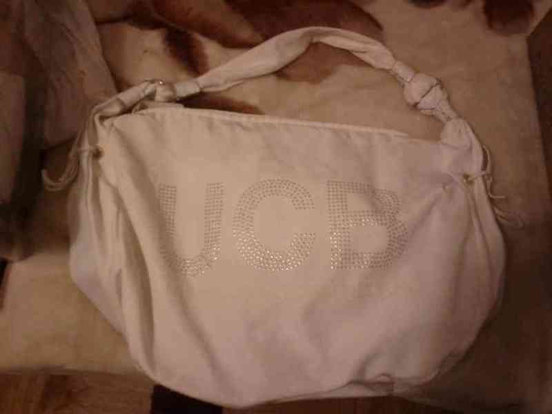 Bolso blanco de benetton