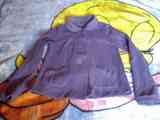 Chaquetita violeta talla 8 (no envío)