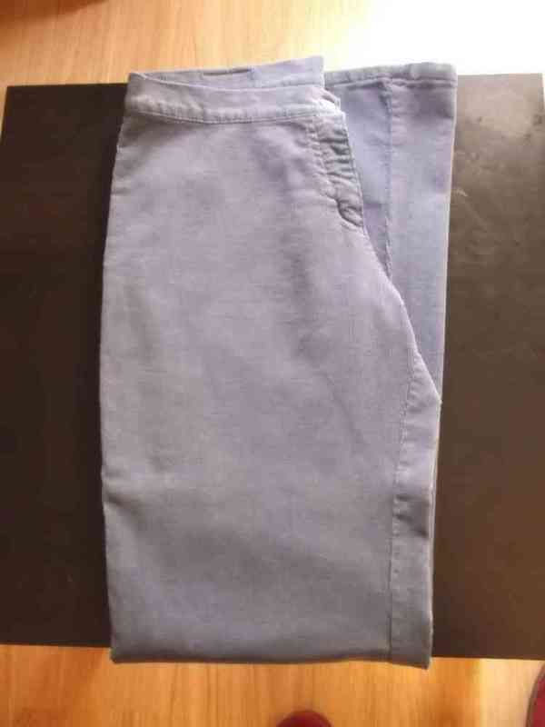 Pantalón de pana azul