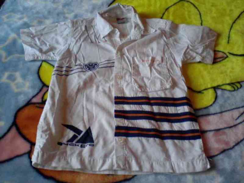 Blusa de niño talla 4 (no envío)