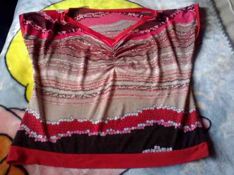 Blusa talla sg (no envío)