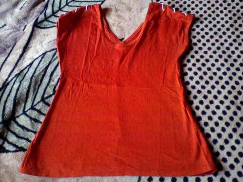 Camiseta roja talla m (no envío)