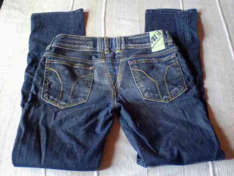 Pantalón vaquero chica talla 38 (no envío)