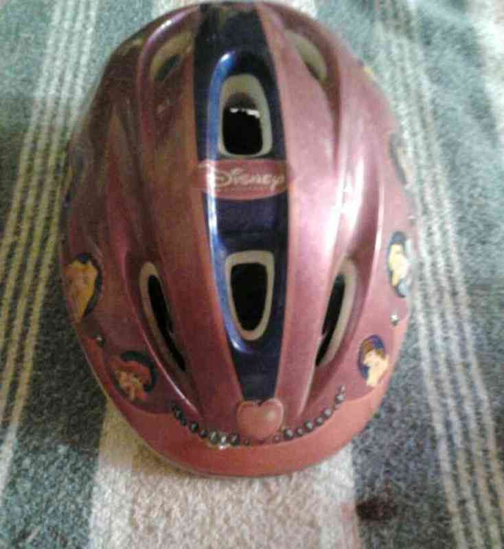 Casco niña bici