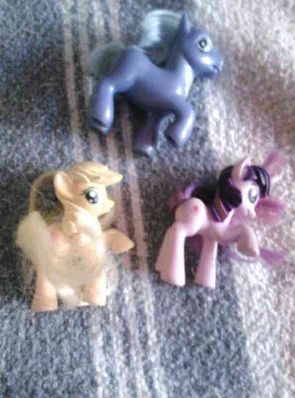 Mini ponys