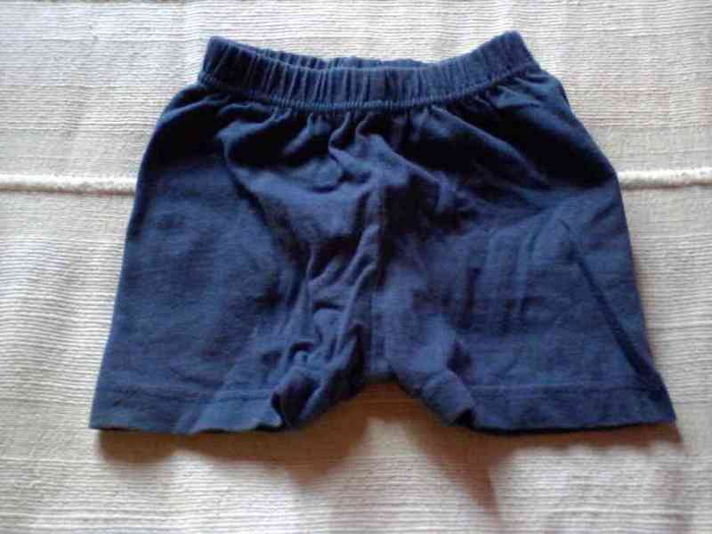 Pantalón corto talla 2 años (no envío)