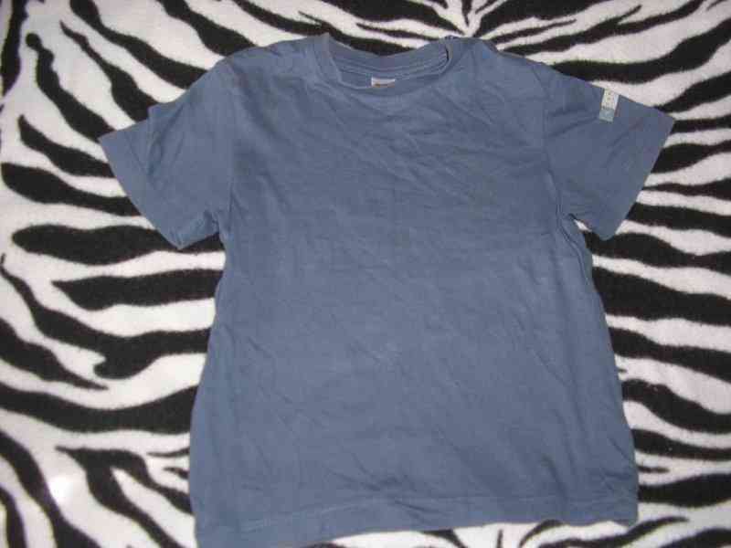 Camiseta azul unisex talla 3 años (no envío)