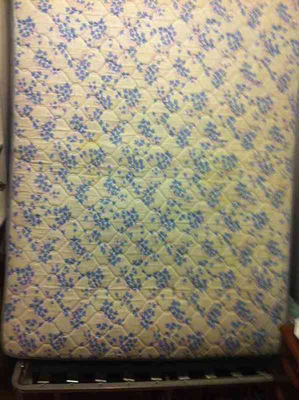 Colchón de matrimonio