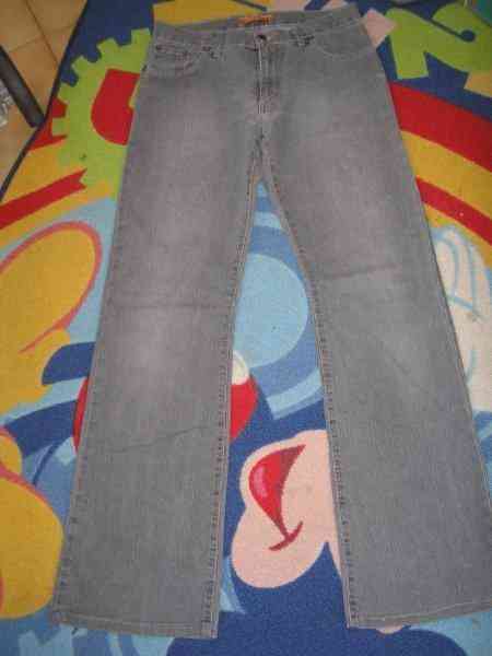 Pantalón vaquero gris talla 38 