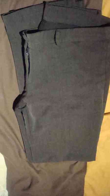 Pantalon gris-sandra33