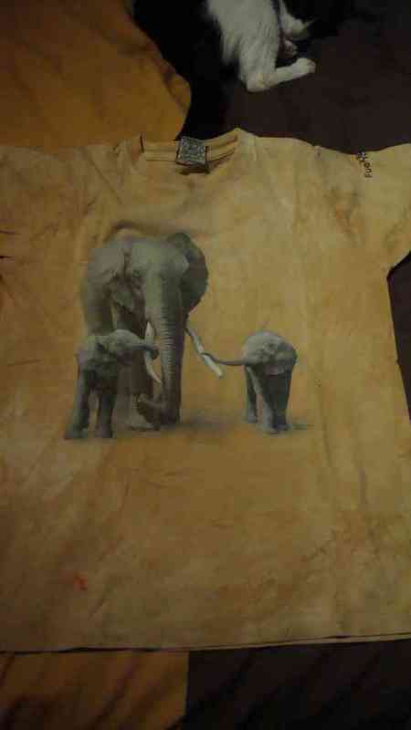 Camiseta elefantes
