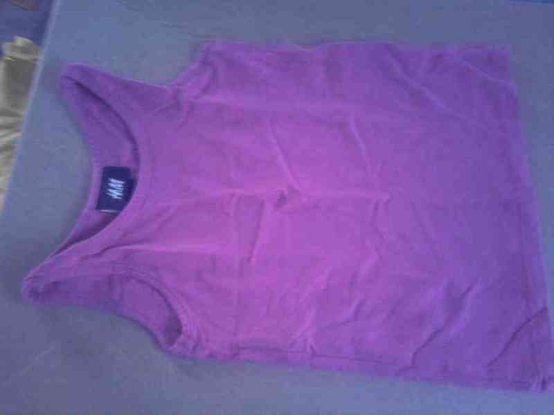 Camiseta tirante fucsia t 1-2 años