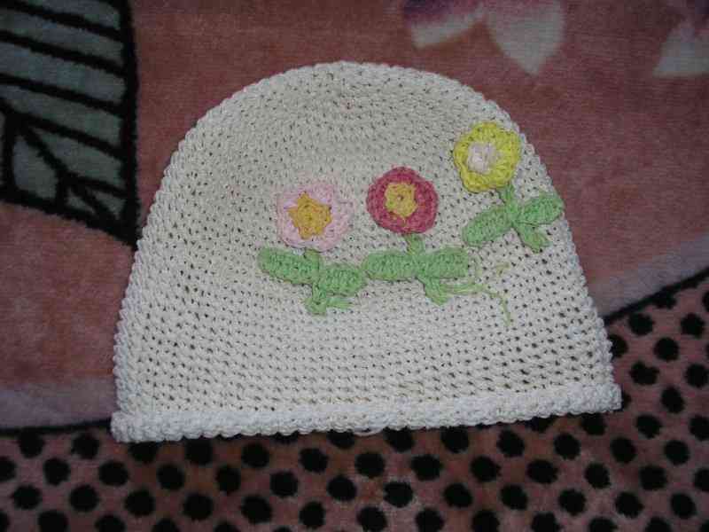 Gorro o sombrerito de paja