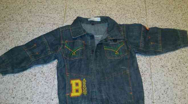 Chaqueta de jean de bebé