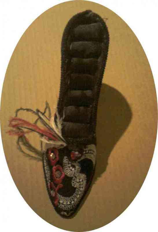 Zapato tacón anillero de resina