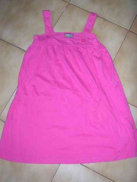 Vestido fucsia talla 10 años