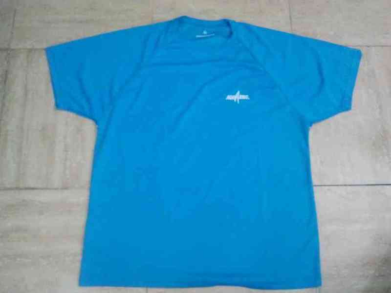 Camiseta aquarius(germana)