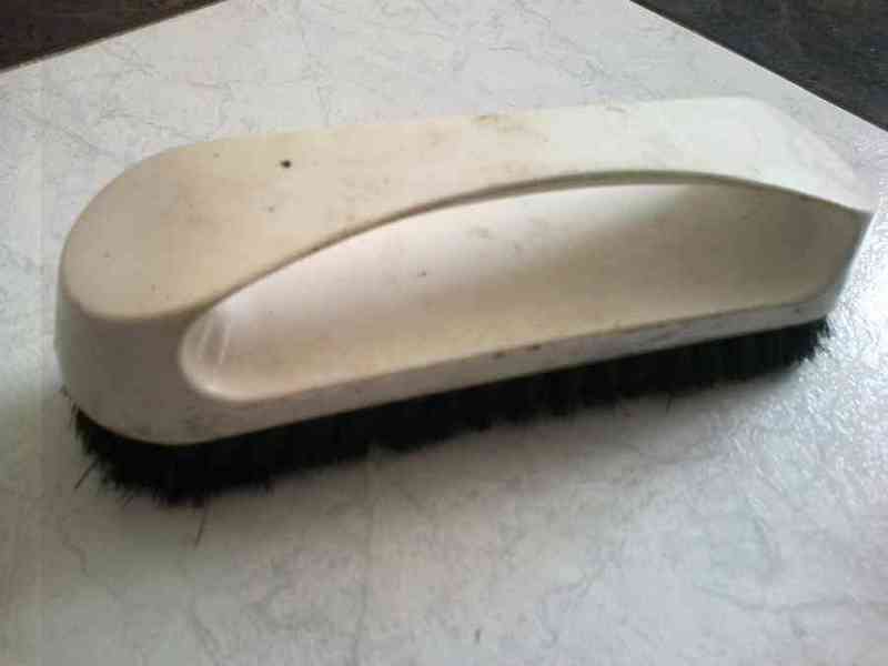 Cepillo limpieza calzado 4 -laura-