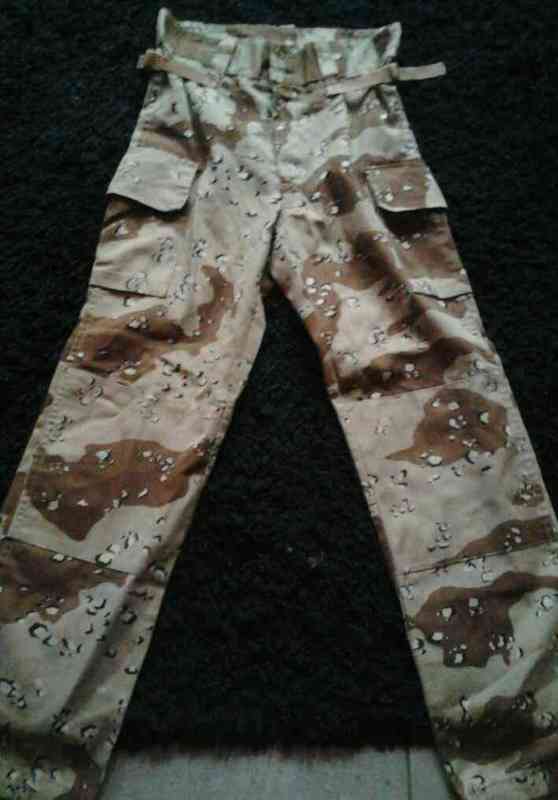 Pantalon tipo soldado t-m