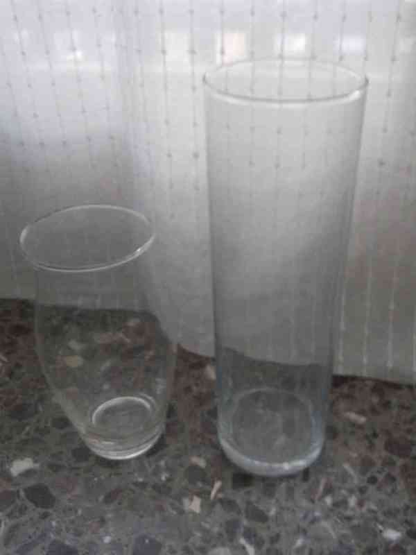 2 jarrones de vidrio para flores