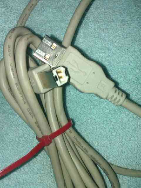 Cable usb....ainaara..leo