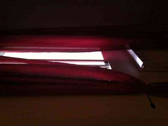 Cortinas color vino
