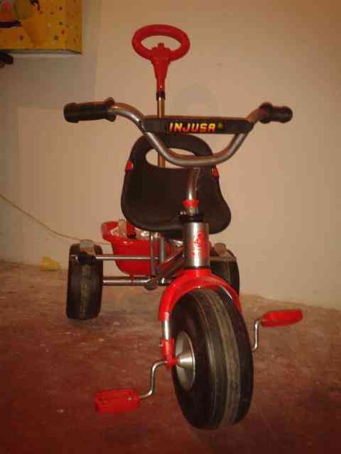 Triciclo injusa