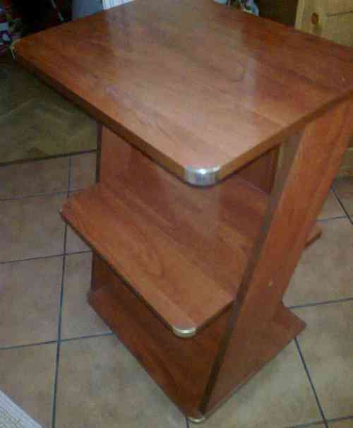 Mueble tv con ruedas