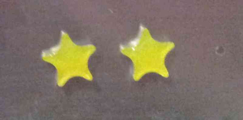 Pendientes estrellitas amarillas (gabrielaf)